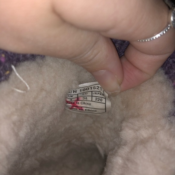 Ugg Australia purple sweater boots - Picture 3 of 3